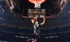 开云体育入口-魔笛奏鸣，斗牛士加时破沙，论唯一性胜利的艺术