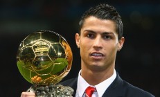 开云体育入口-跨界启示录，当灰熊踏平火箭，保罗在F1赛道接管年度争冠