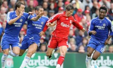 开云体育APP下载-卡马文加爆发引领战术革命，摩洛哥正面击溃冰岛揭示现代足球新维度