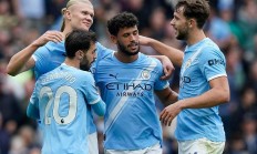 开云APP-曼城豪取三分！英格兰足球联赛赛事回放！的简单介绍