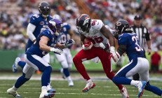 开云平台-雷恩对阵牙买加，在拉亚的宏大舞台上，强者从不畏惧聚光灯