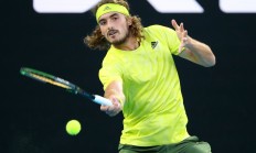 开云体育中国官网-拉沃尔杯鏖战澳网，西西帕斯高光表现的简单介绍