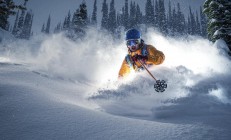 开云体育官方网站-西甲国家德比之夜，字母哥惊艳四座，跨界传奇的共鸣