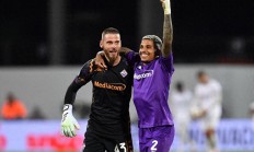 开云体育官网-佛罗伦萨球员表现神勇，力压对手