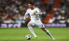 开云体育官网-雄鹿最后时刻击败上海队，伦纳德成为关键先生