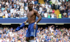 开云体育平台APP-巴斯托尼的永恒瞬间，尼斯对阵巴西，一个改写历史的制胜球