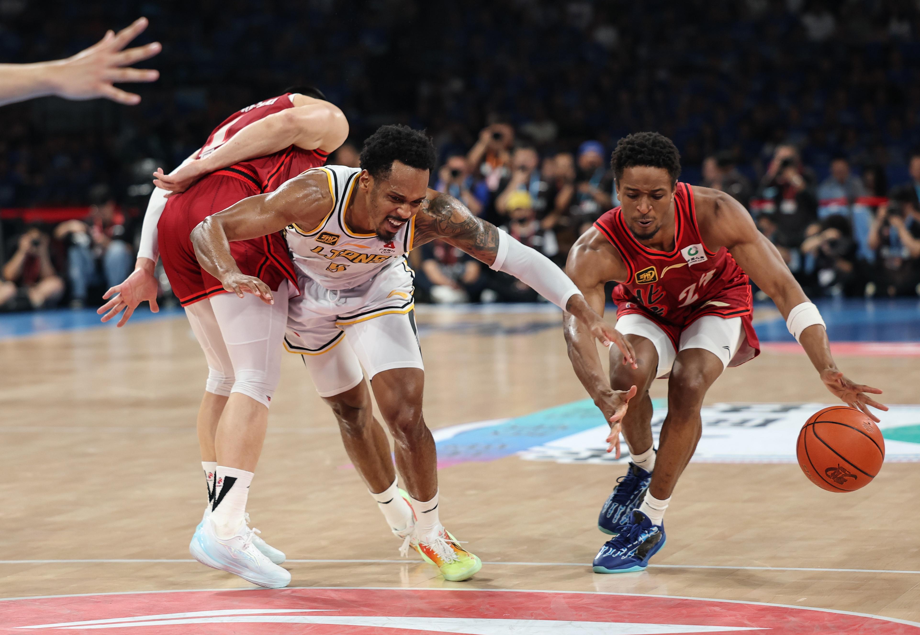 非洲篮球联赛:南非力克尼日利亚取得胜利!的简单介绍 非洲篮球联赛:南非力克尼日利亚取得胜利!的简单介绍