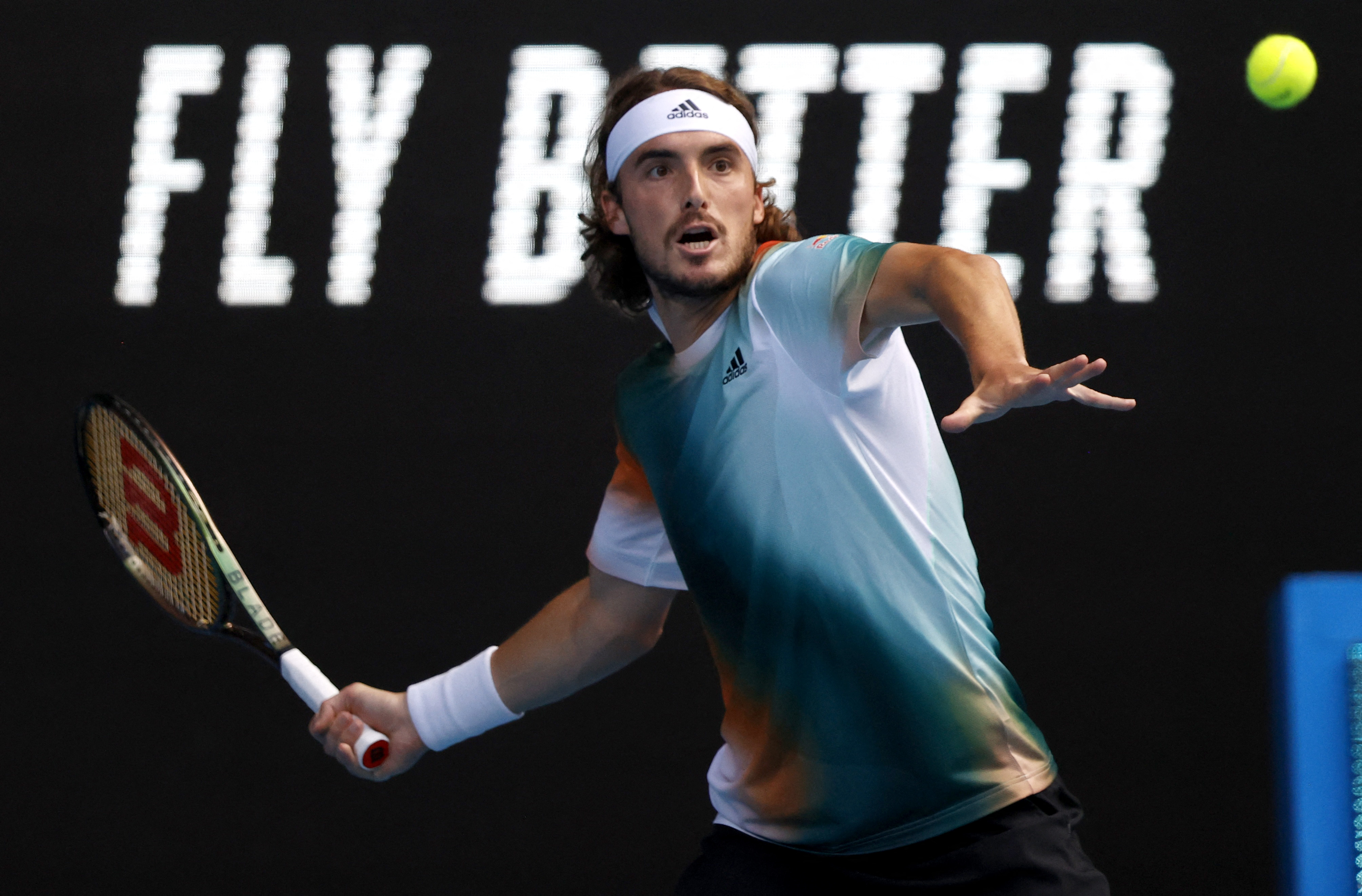 关于温网横扫ATP总决赛，西西帕斯刷新纪录的信息