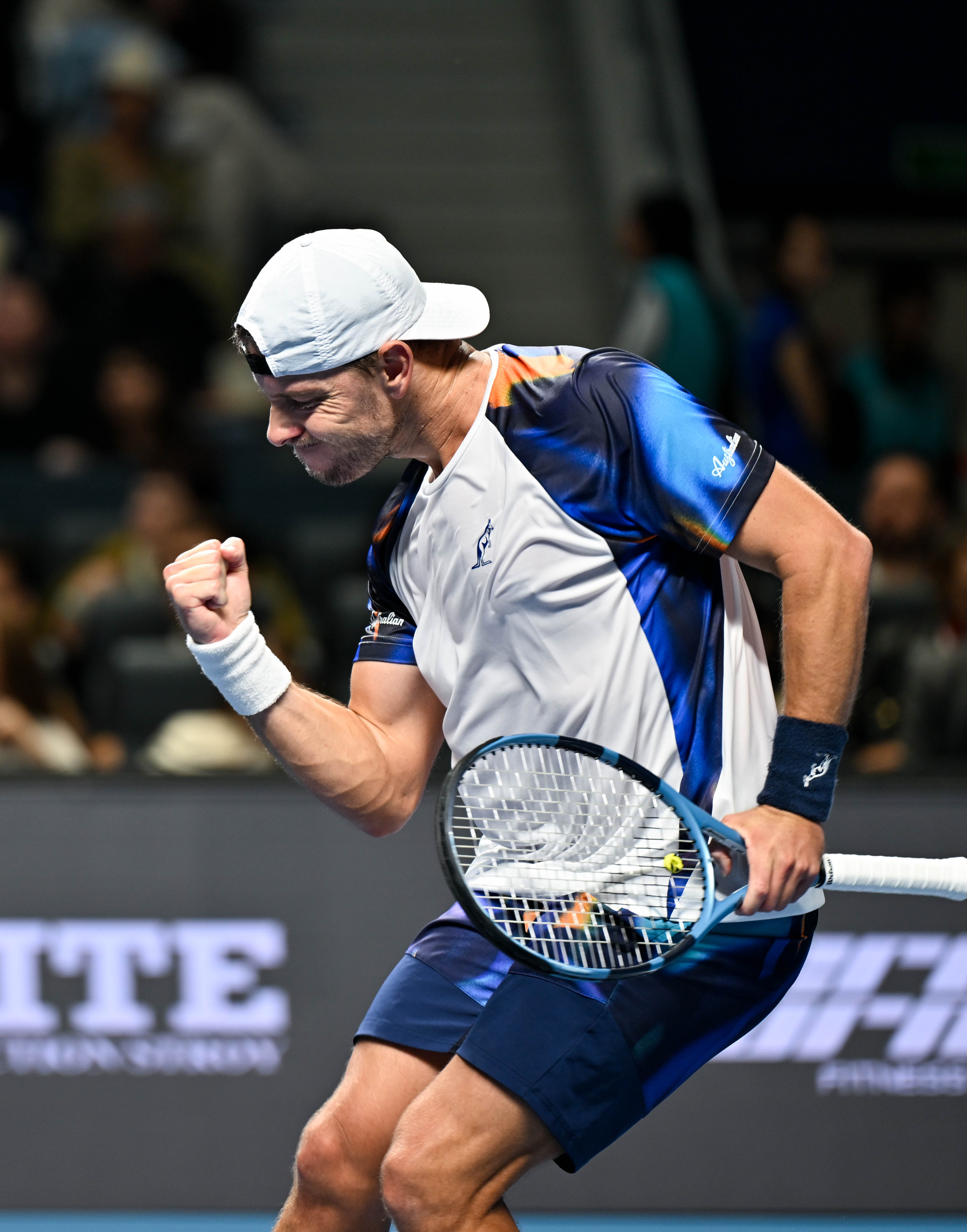 美国网球队血洗日本网球队，梅德韦杰夫绝境逆转的简单介绍