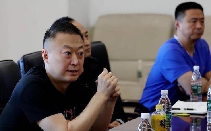 中国羽毛球队绝地反击法国羽毛球队,马琳打破历史纪录的简单介绍 中国羽毛球队绝地反击法国羽毛球队,马琳打破历史纪录的简单介绍