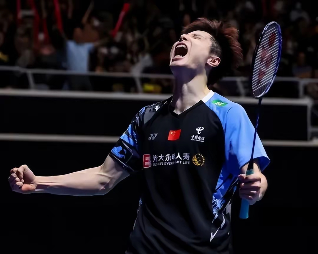 波兰乒乓球队险胜法国乒乓球队，许昕完成帽子戏法的简单介绍