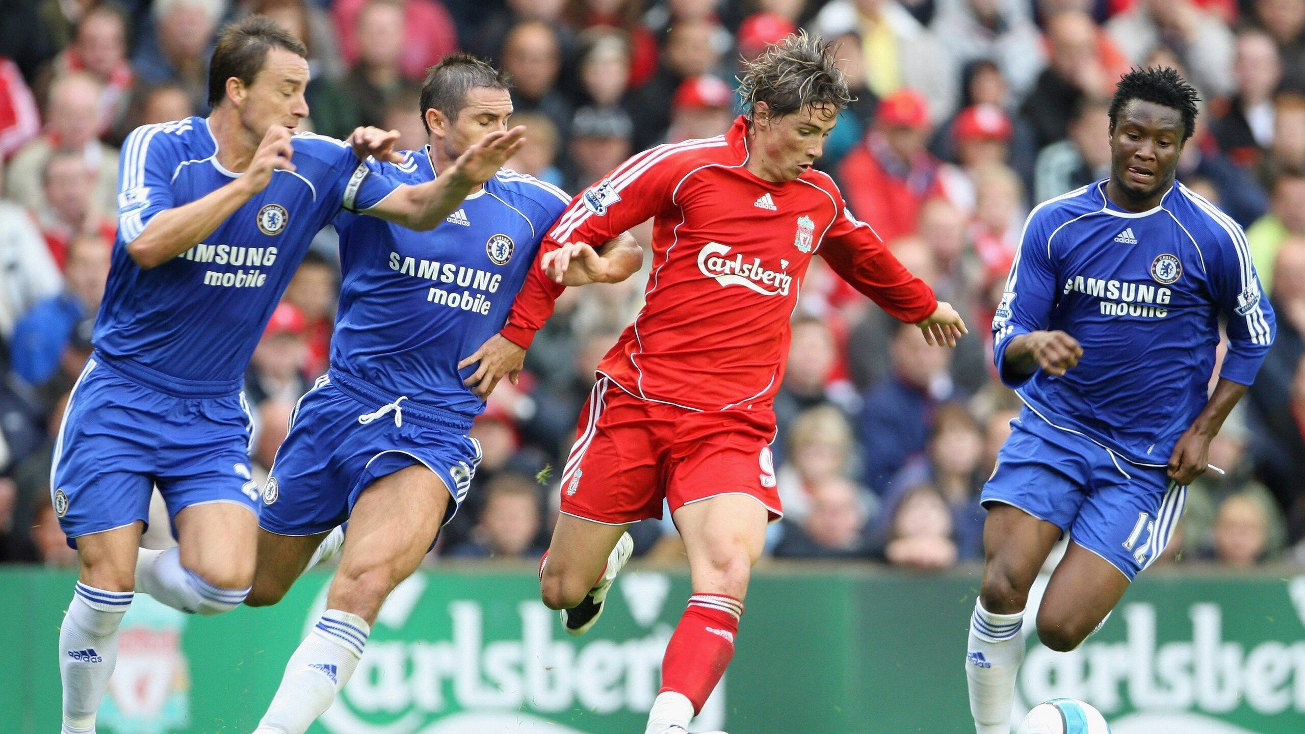 街道上的奇迹,F1新加坡站与加纳掀翻韩国的足球启示