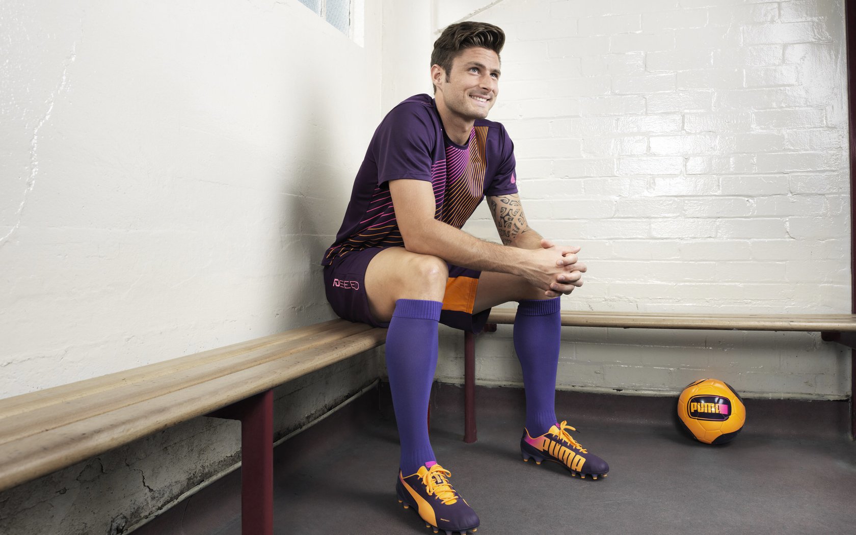 意甲焦点战外的焦点，步行者击败深圳队，体育无疆界的启示