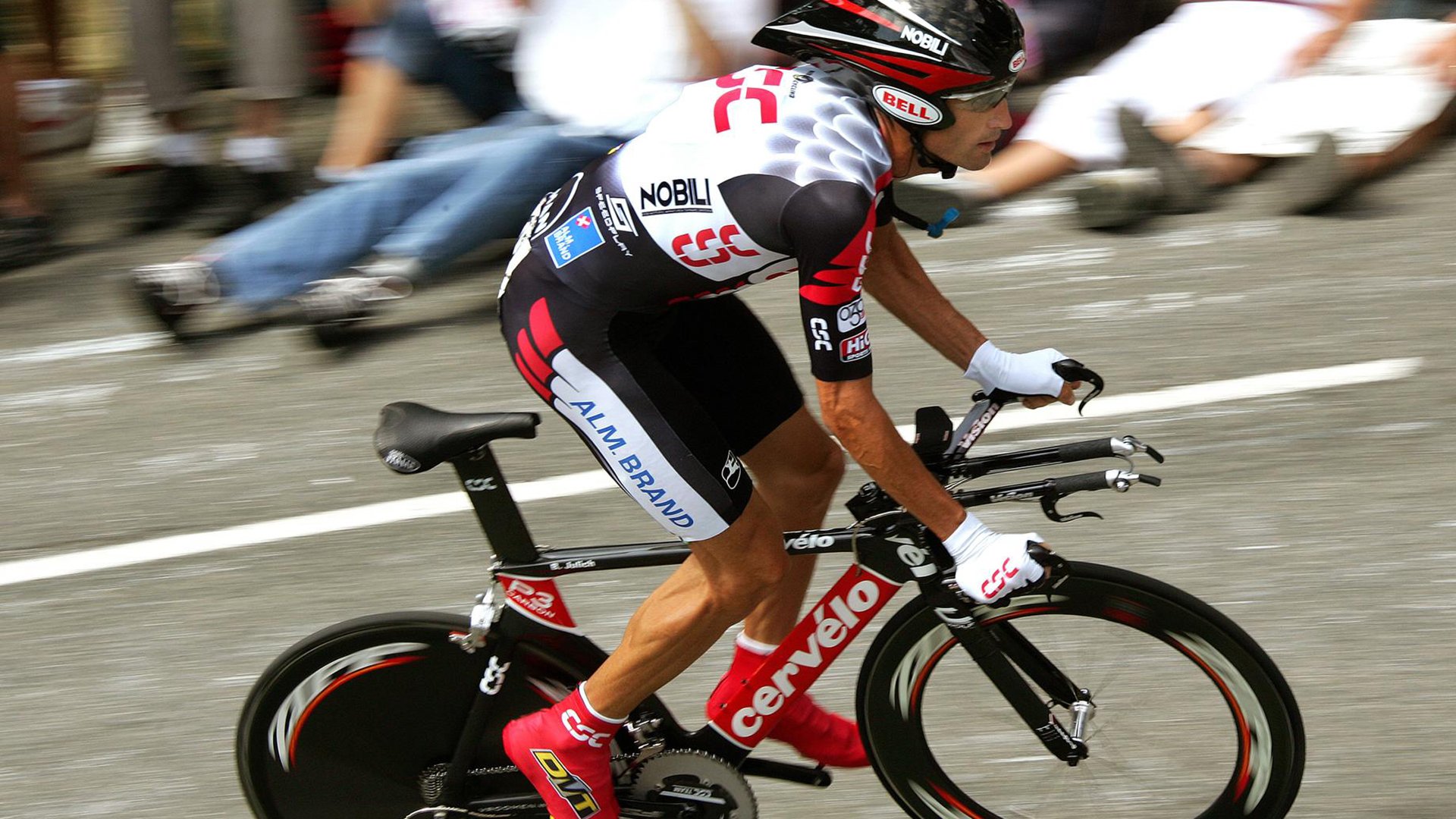 冰与蓝的对决，当切尔西铁血遇上芬兰寒流，托尼末节神话诞生