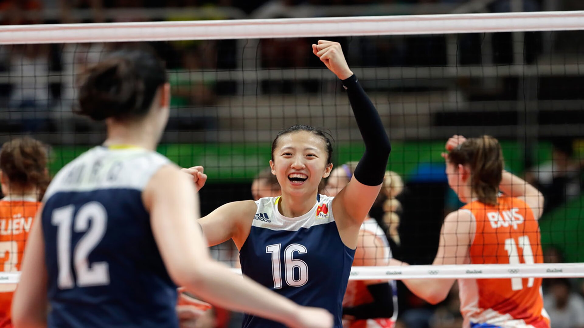 孤绝之锁,当那不勒斯的蓝,吞没了国米的蓝黑—2026-27赛季意甲唯一性零封解码